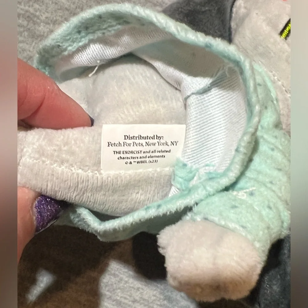 The Exorcist Horror 9” Plush Squeaky Dog Toy Warner Bros 2016‎ Movie 70s